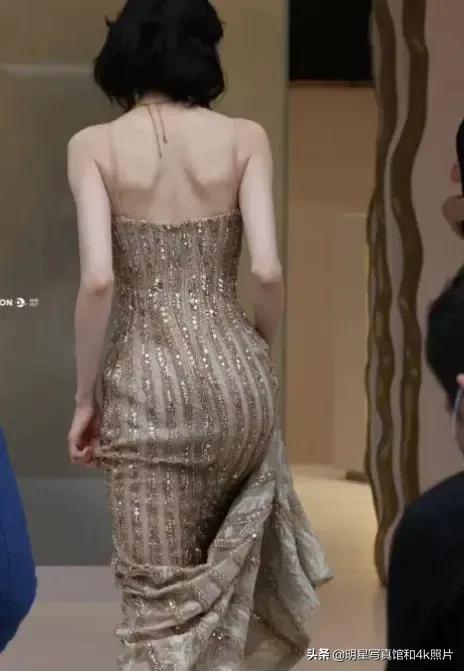 Who Is The Most Beautiful Star Naked Back Photos Yang Mi Wen Yongshan