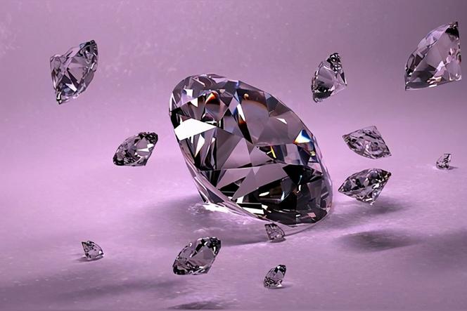 弱荧光对钻石的影响大吗？有没有必要换成无荧光的？
