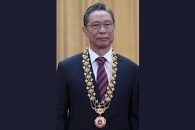 「新华社」两位英雄，都找到了！