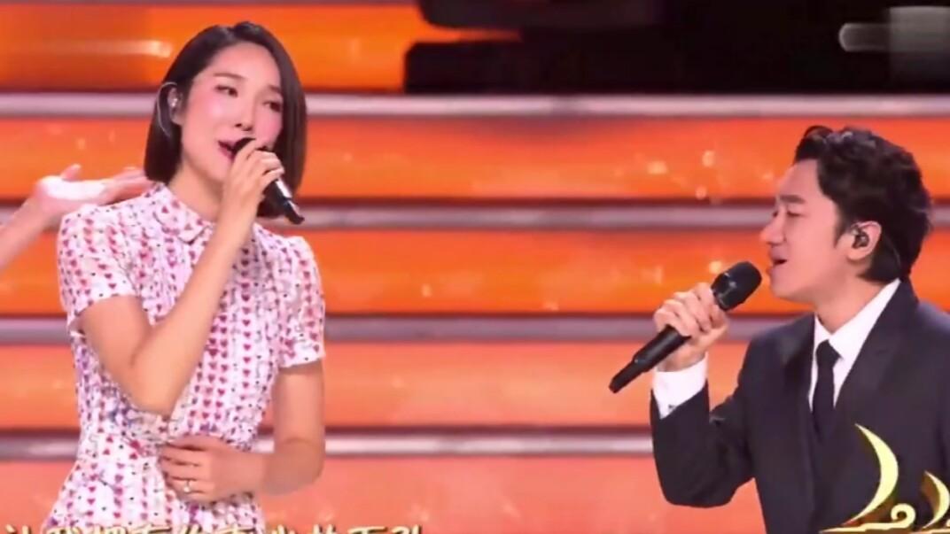 王祖蓝李亚男演唱明天会更好一开口惊艳全场太好听了