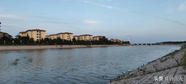 6205345905_d59a564256-160x160