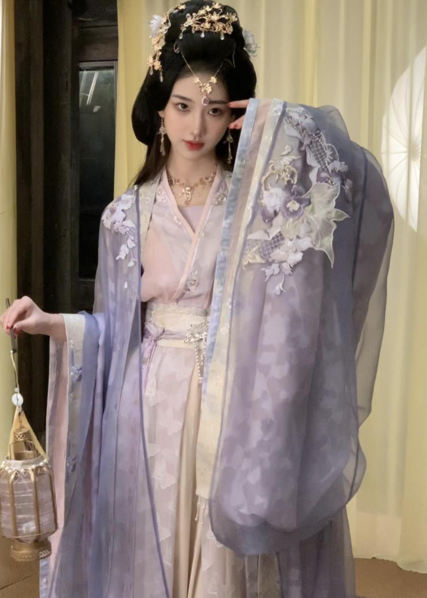 古風女神黃玉瑤,驚艷登場! - 資訊咖