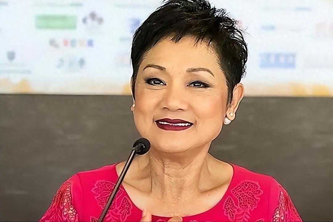 Two husbands suffered from cancer one after another, and they tried in