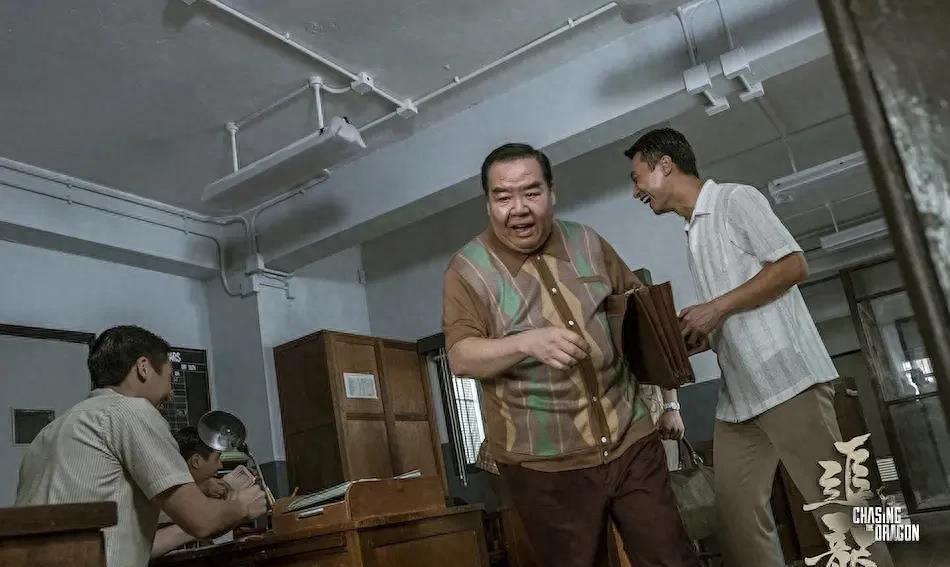 「香港賭王」化身港商：揭秘5億探長呂樂「收租佬」的真實來歷 - 資訊咖