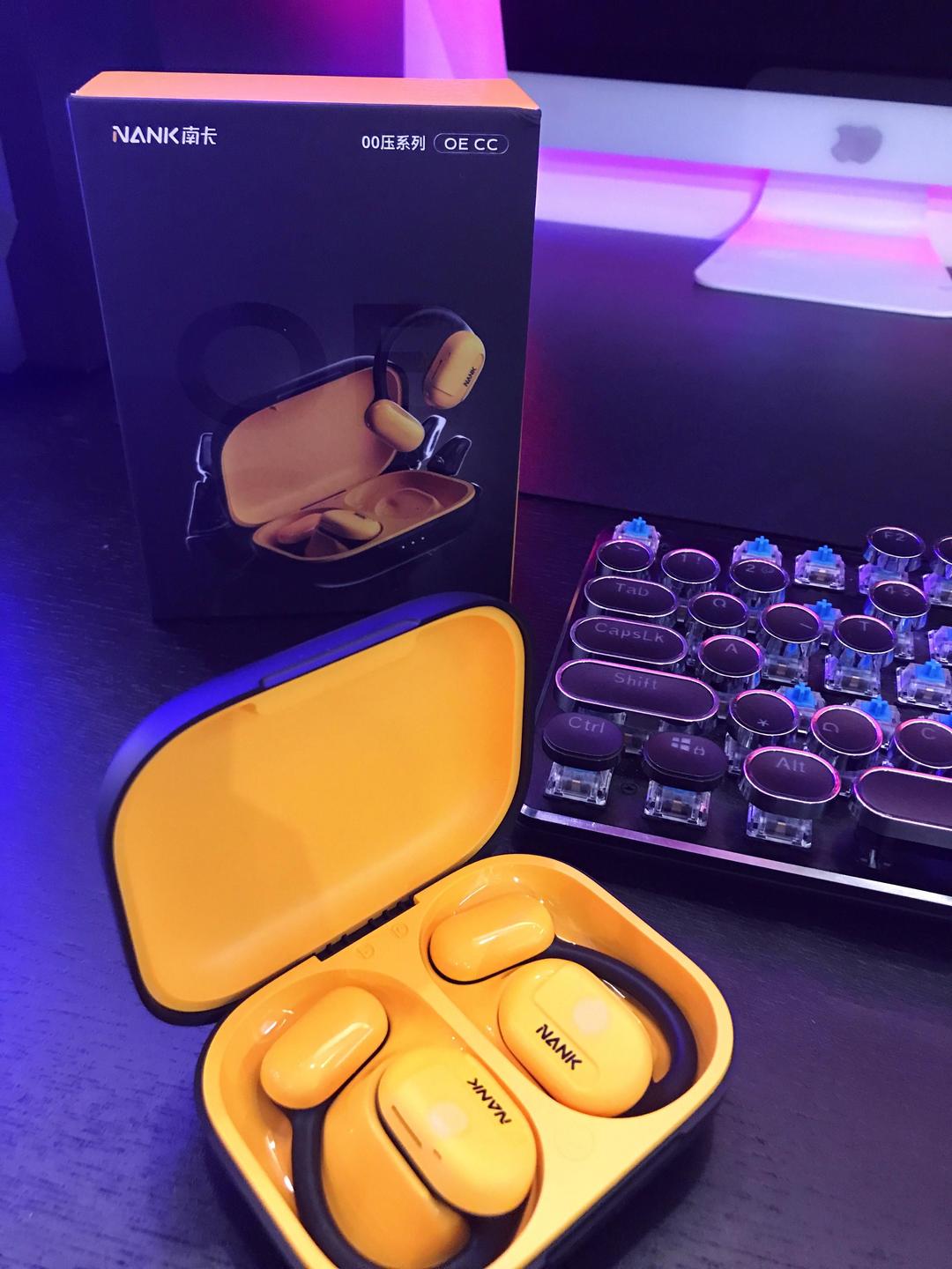 A good partner for sports and commuting simple and stylish Nanka open