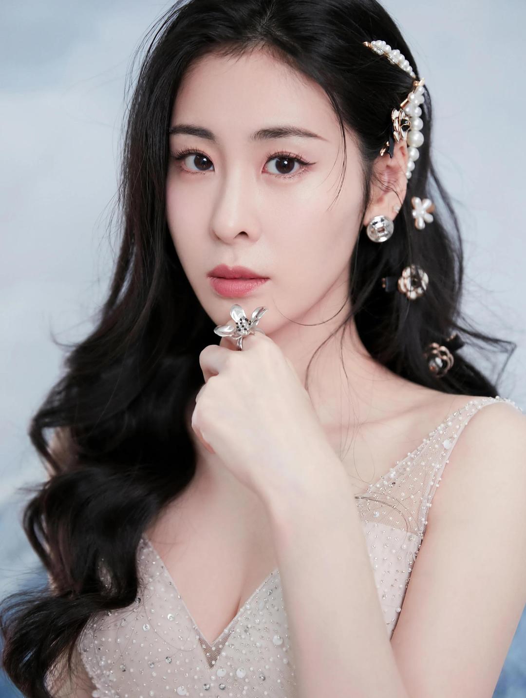 Do you know Hua Chenyu's true identity? No wonder Zhang Bichen secretly ...