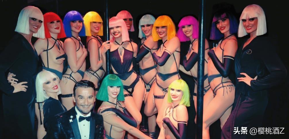 LISA was a nude backup dancer in her first Crazy Horse show, but she revealed the reason why she