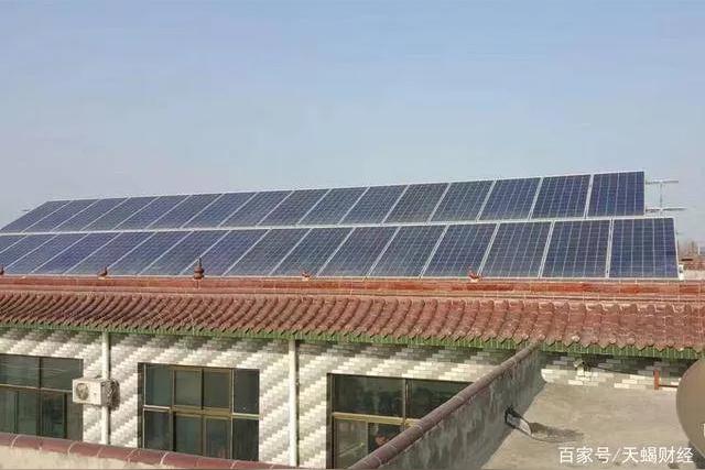 屋顶上安装太阳能发电板对屋顶什么得有影响吗？