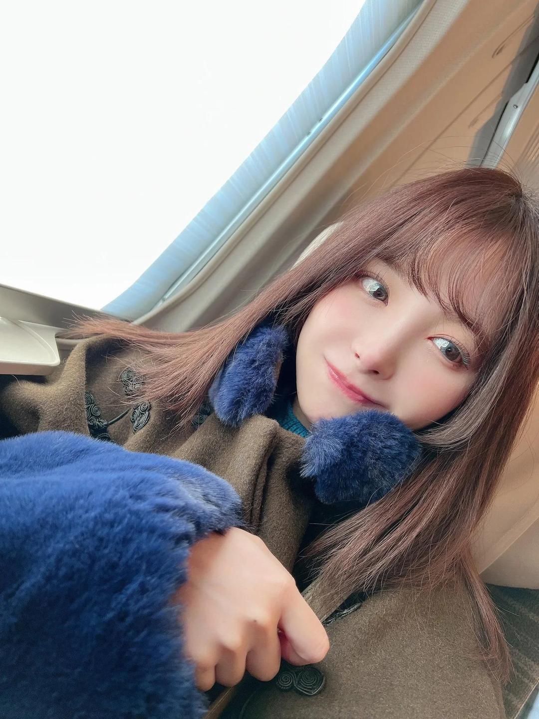 Momonogi Kana - Biểu tượng AV Nhật Bản với Phong cách đặc biệt và Sức hút khó cưỡng