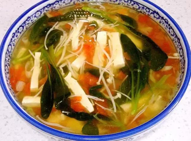 开胃豆腐汤的做法！