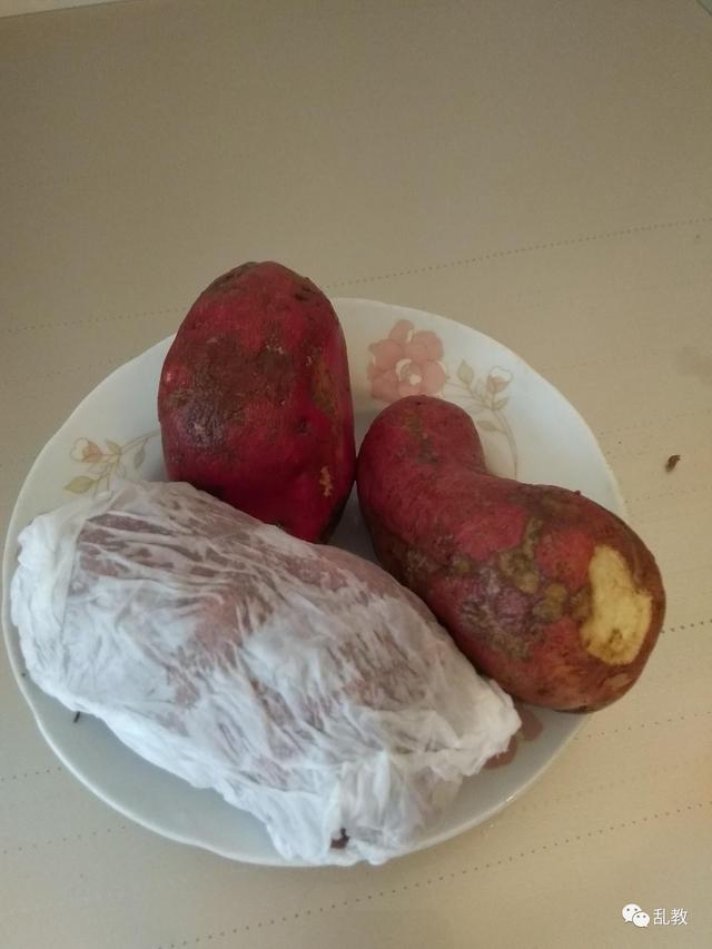 在家也能吃到烤红薯 超级简单的微波炉烤红薯做法