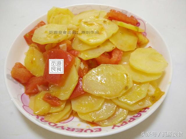 西红柿炒土豆片的做法 
