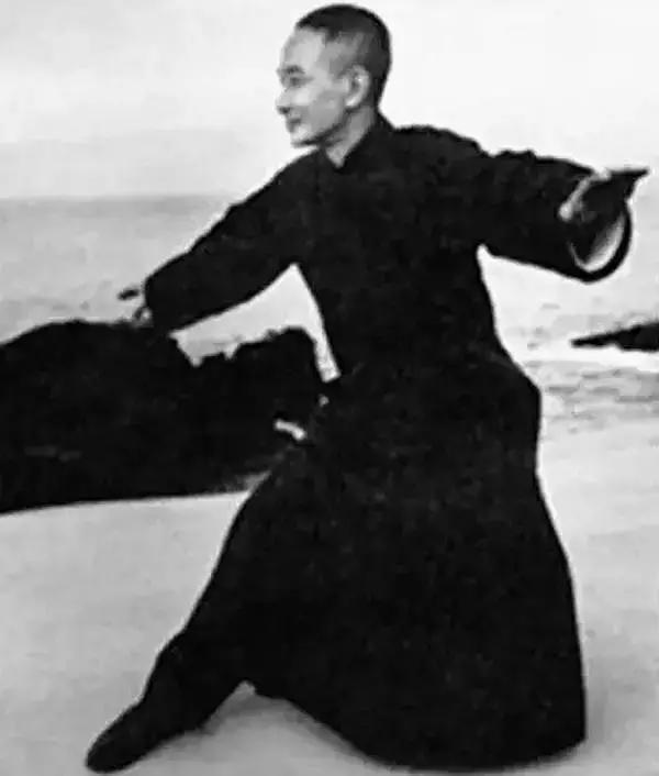 读多了所谓的南怀瑾人生鸡汤，却不知真正难能可贵的是他的风骨