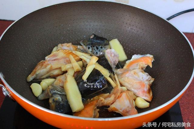 《中餐厅》的热卖菜，砂锅三文鱼头