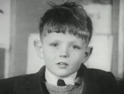 BBC跟拍了49年:穷人与富人的人生七年,差距到底有多大?