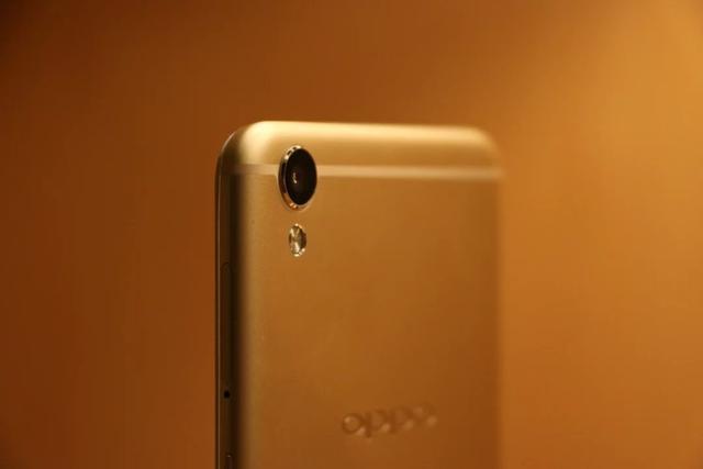 品質(zhì)與顏值的擔當 OPPO R9深度體驗評測