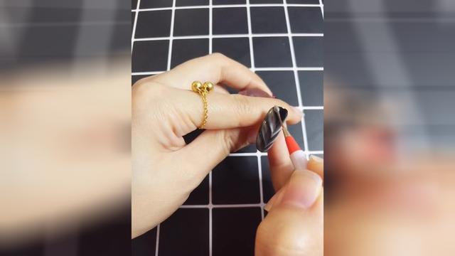 猫眼磁铁怎么用(猫眼胶的磁铁正确吸法)