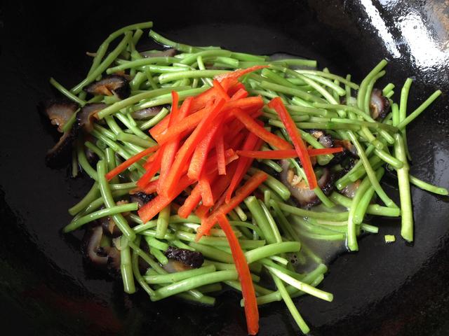 它既是藥又是餐桌上的美味，高蛋白低脂肪還是天然補(bǔ)鈣食品