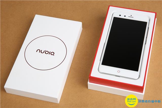 一只手小屏党的福利 nubia Z11 mini拆箱动手能力玩