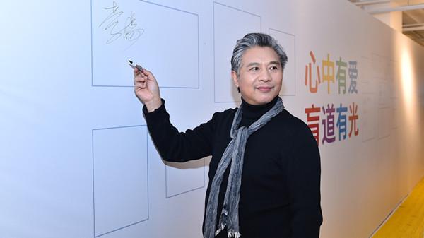 李杨：与现实死磕的十几年