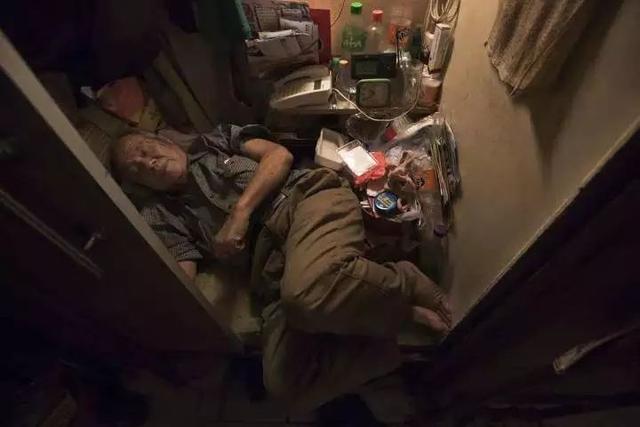 为了香港穷人不再蜗居，他们用水泥管做成了公寓！