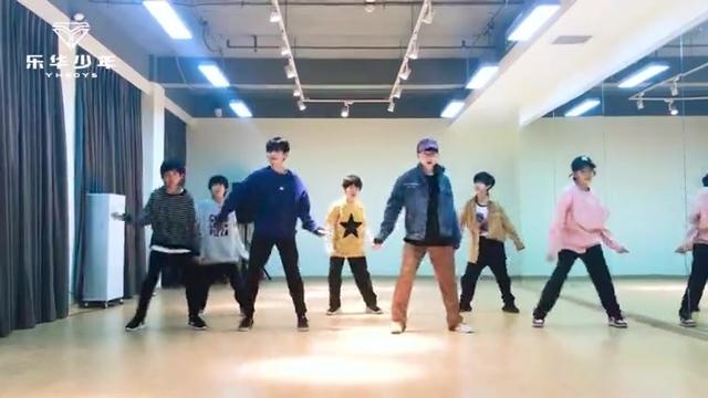 青苹果乐园舞蹈视频