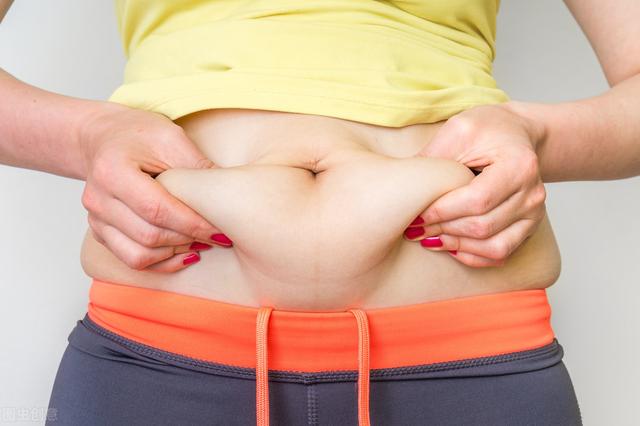 不要急著虐腹！瘦肚子的幾個步驟：學會4個動作，鏟平肥肉