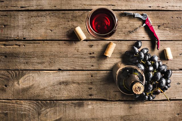 葡萄酒酿造过程中加糖的目的是什么?有何注意事项