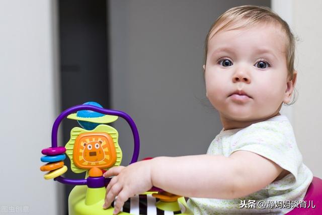 你可别小看不同年龄的玩具，使用的好宝宝智力增加，否则有反作用