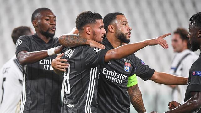 从0-1到2-1！欧冠热门轰然倒下！赛季四线丢三冠，主帅黯然下课