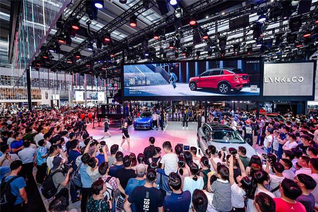 �����̳��ó����������ǣ���ͳ�����Ѿ����٣��й����к�ȥ�δӣ�