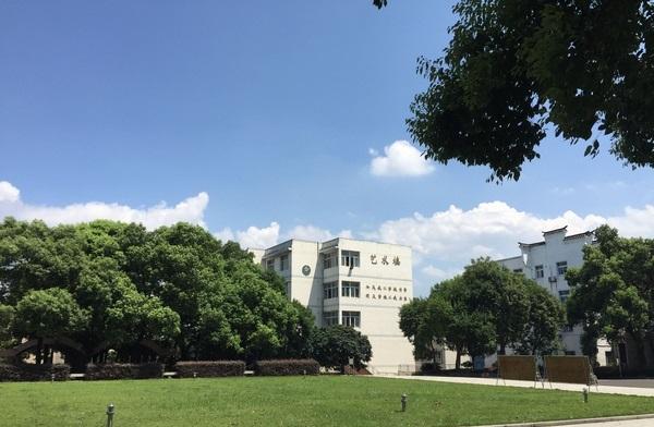 华容高中怎么样