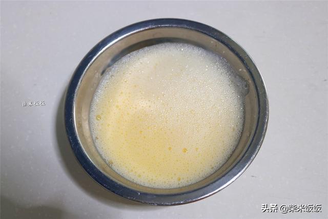 做水蒸蛋，用这方法最快，3分钟就好，早餐吃太方便了