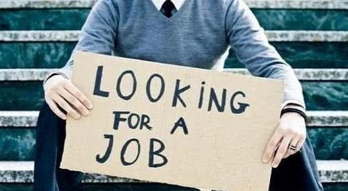 银行员工：只要在银行存够这个数，每个月收益