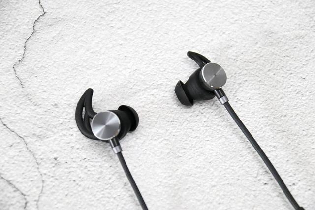 低延迟，玩游戏更畅快，南卡S2游戏耳机体验