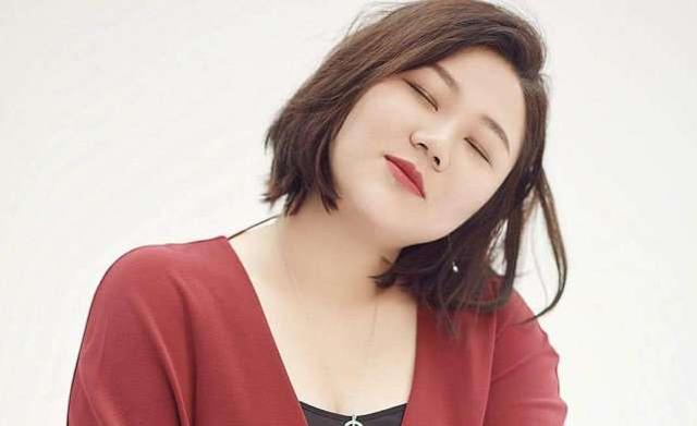 回应|杨天真回应要做切胃手术 对自己外形很满意只是做微创手术