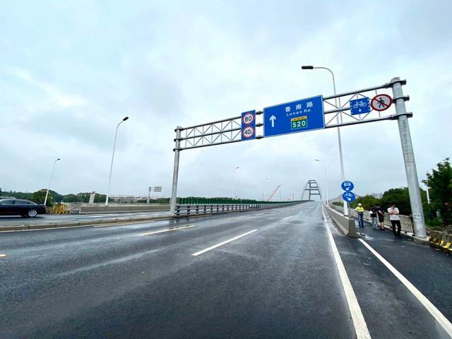上海浦星公路大桥贯通：并非连接闵行区和奉贤