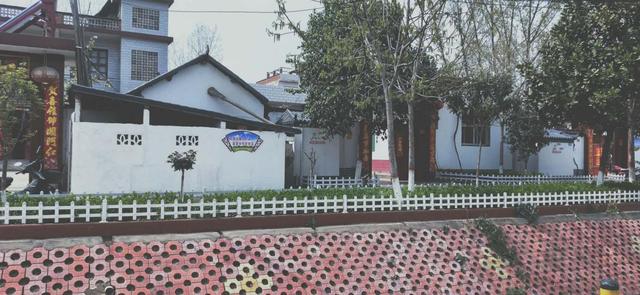 西峡县丹水镇美丽乡村环境好脱贫致富路宽广