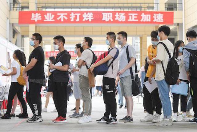 经济持续增长，就业压力却越来越大？未来中国就业越来越难？