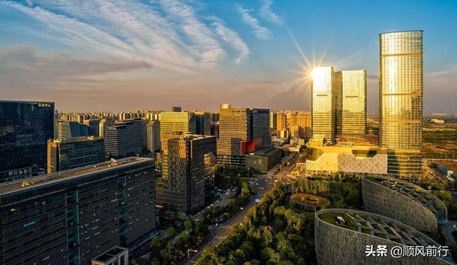 中国正在崛起的三座城市，未来有望赶超北上广