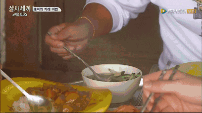 高分美食综艺强推，让人嘴馋到不行，手上的肉