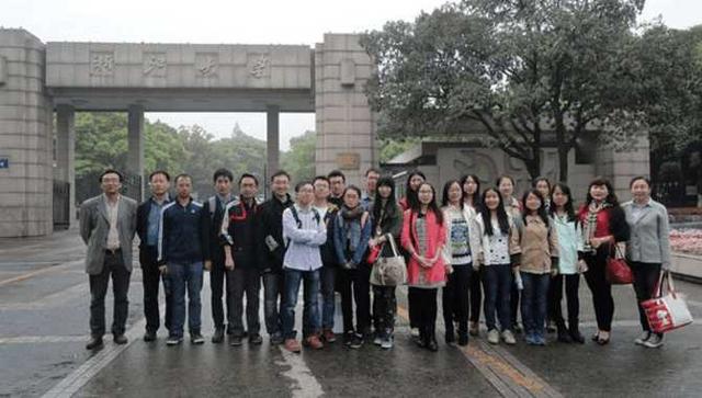 中国哪些学校的工科研究生出国比较容易