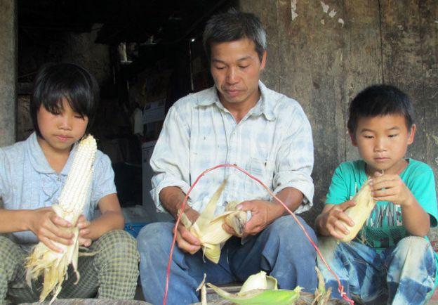 父親把房給了繼子而我當了上門女婿，父親養老繼子不管，他找上我