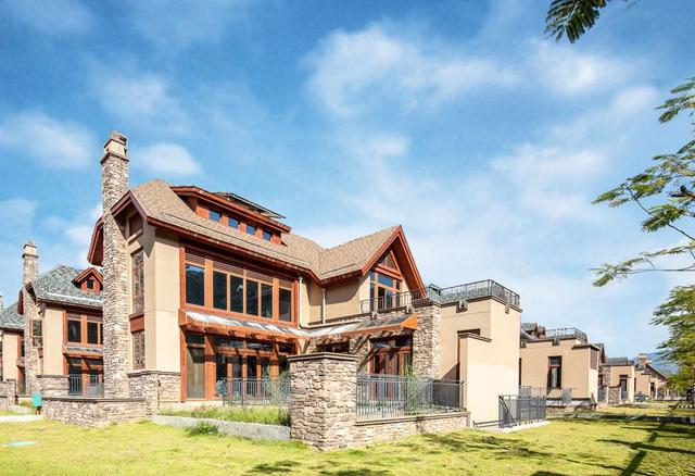 改善型住房,深圳一手类独栋别墅,超大花园,私家泳池,私家车位