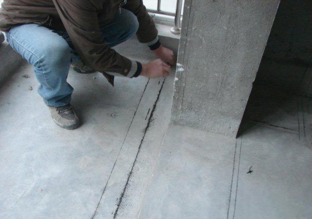 贴瓷砖的流程(铺贴地砖的全部过程)