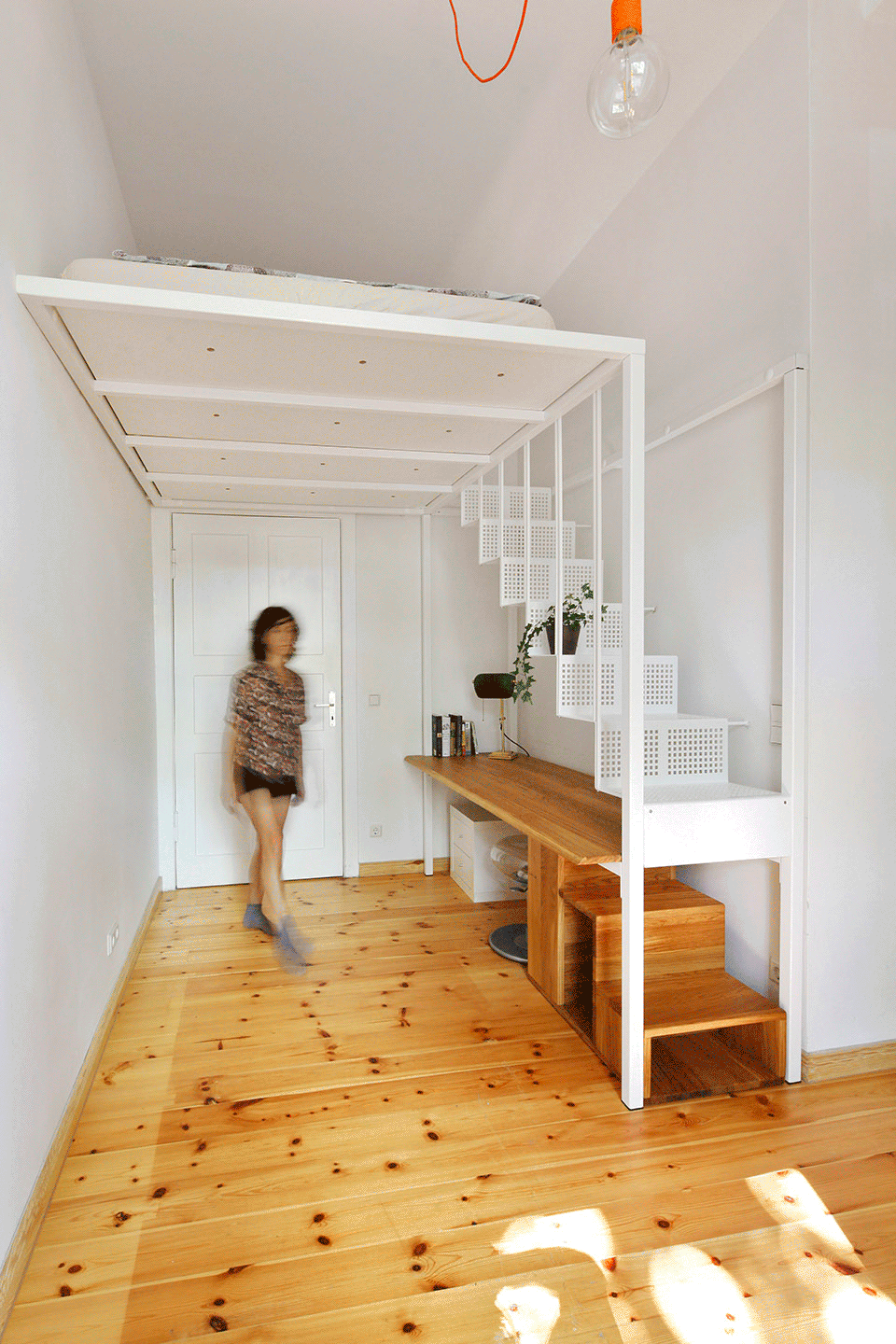 10平米的跃层式住宅——小型公寓改造,柏林