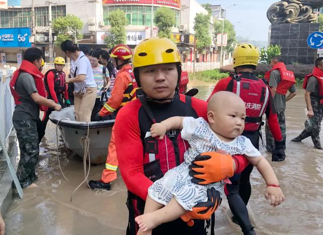 江津区|直击江津洪峰过境丨今天，你们辛苦了!