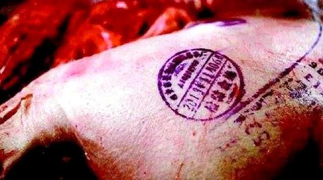 为什么有的猪肉盖红章，有的盖蓝章？千万别买
