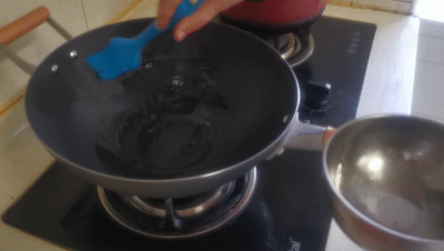 能让厨房高手妈妈中意的锅 到底是什么样的？
