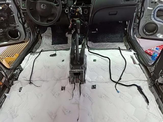 征服噪音 汕頭車韻雅閣汽車隔音<a href=